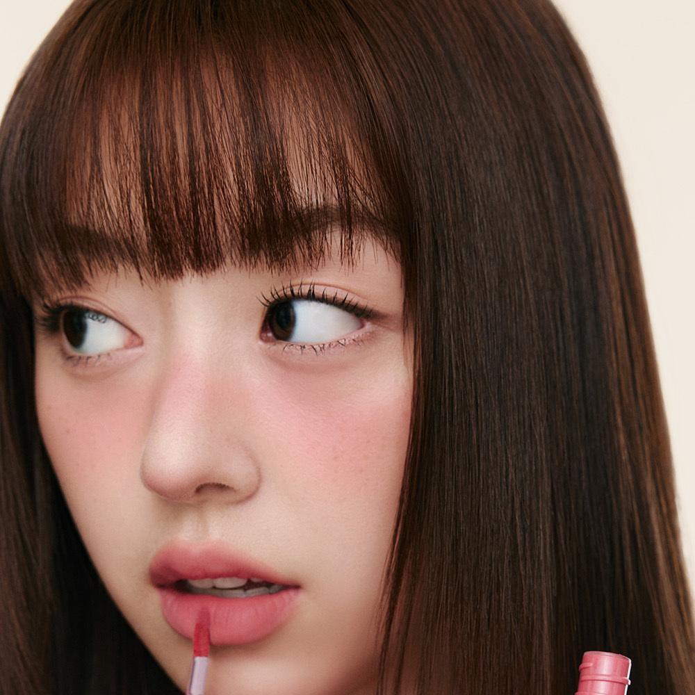 TOO COOL FOR SCHOOL Sway Lip Velvet