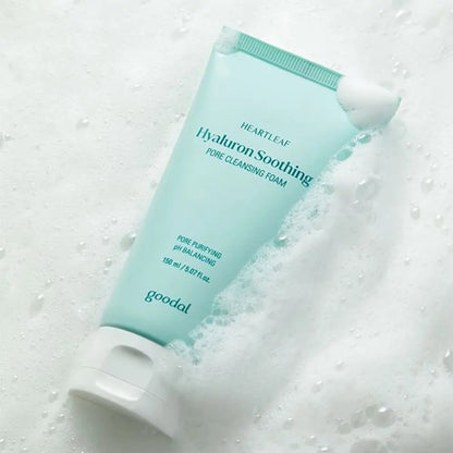 GOODAL Heartleaf Hyaluron Soothing Pore Cleansing Foam