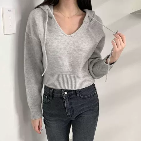 ON KSTYLE Udea V-neck Crop Hood Knit